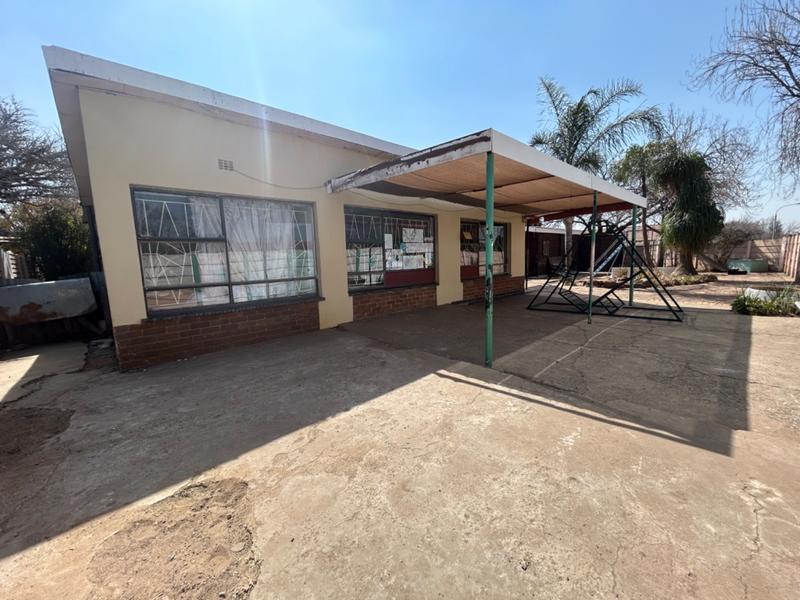 6 Bedroom Property for Sale in Vanderbijlpark SW 1 Gauteng
