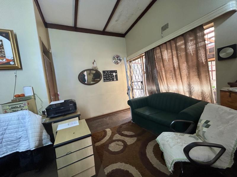 6 Bedroom Property for Sale in Vanderbijlpark SW 1 Gauteng