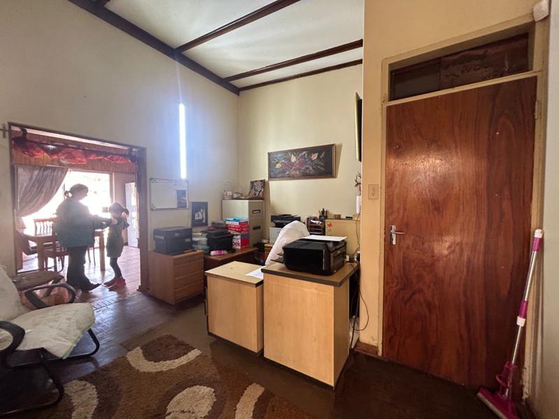 6 Bedroom Property for Sale in Vanderbijlpark SW 1 Gauteng
