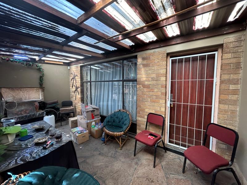 6 Bedroom Property for Sale in Vanderbijlpark SW 1 Gauteng