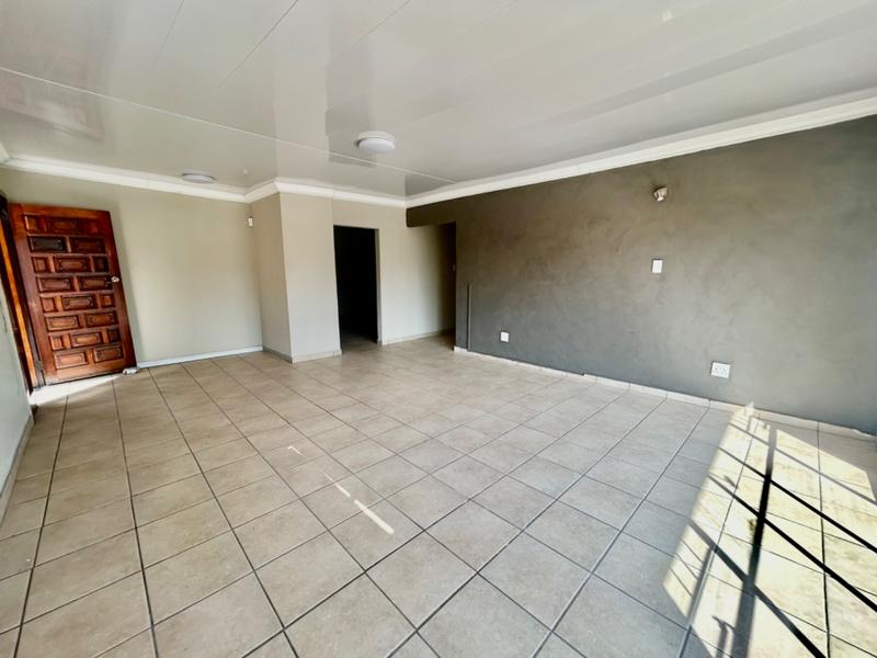 4 Bedroom Property for Sale in Vanderbijlpark SW 1 Gauteng