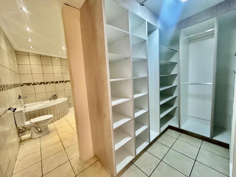 4 Bedroom Property for Sale in Vanderbijlpark SW 1 Gauteng