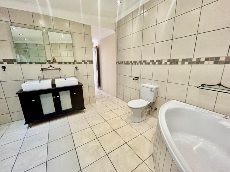 4 Bedroom Property for Sale in Vanderbijlpark SW 1 Gauteng