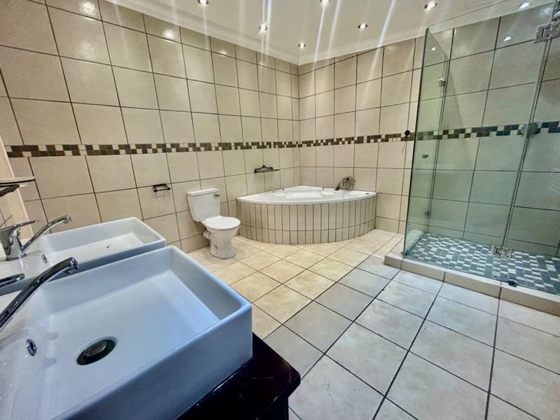 4 Bedroom Property for Sale in Vanderbijlpark SW 1 Gauteng