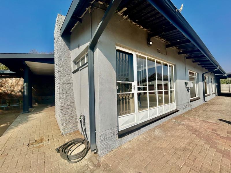 4 Bedroom Property for Sale in Vanderbijlpark SW 1 Gauteng