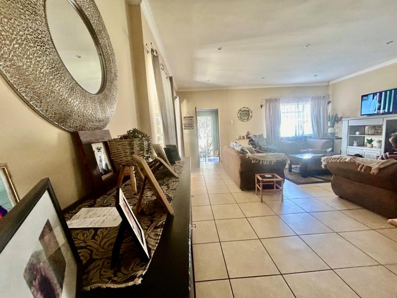 4 Bedroom Property for Sale in Vanderbijlpark SW 1 Gauteng