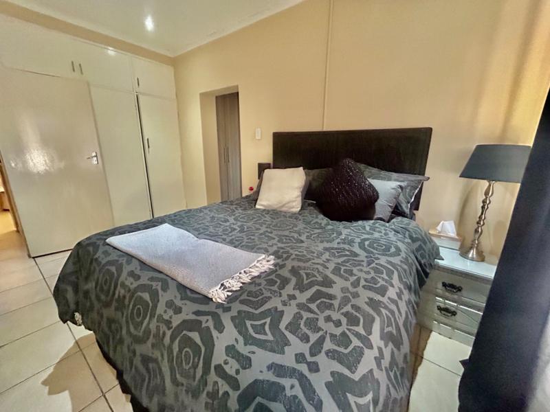 4 Bedroom Property for Sale in Vanderbijlpark SW 1 Gauteng