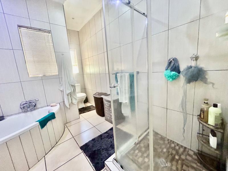 4 Bedroom Property for Sale in Vanderbijlpark SW 1 Gauteng