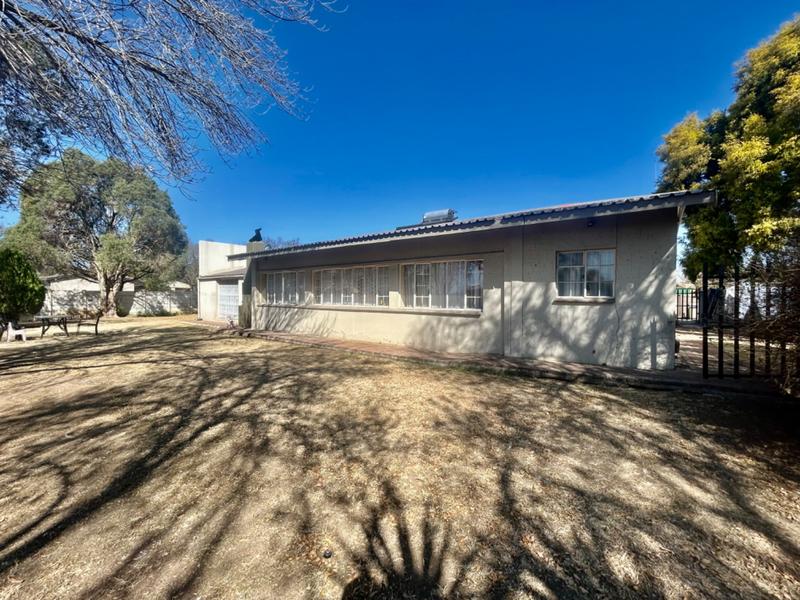 4 Bedroom Property for Sale in Vanderbijlpark SW 1 Gauteng