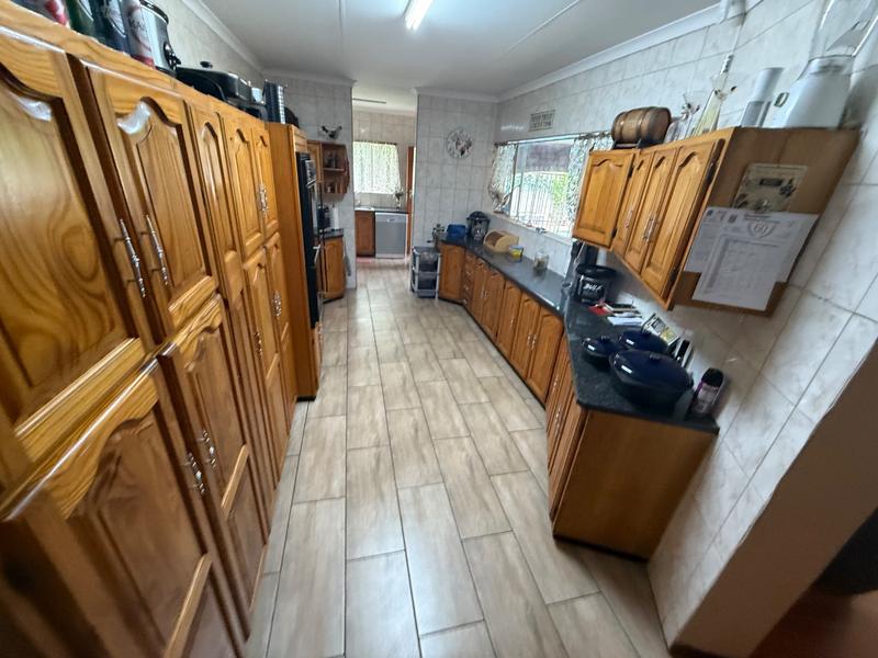 4 Bedroom Property for Sale in Vanderbijlpark Sw 2 Gauteng
