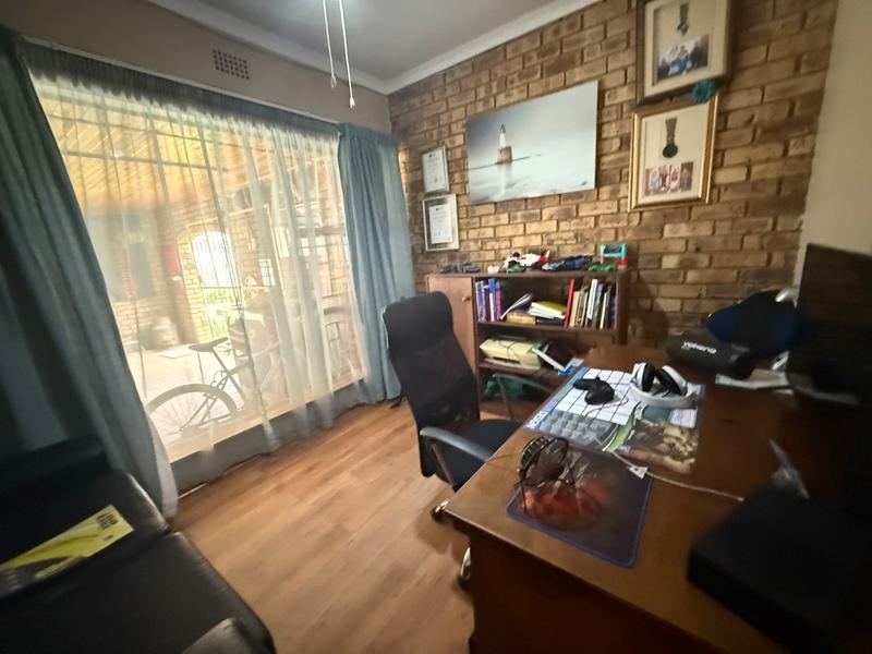 4 Bedroom Property for Sale in Vanderbijlpark Sw 2 Gauteng