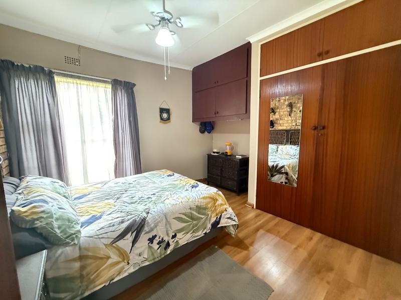 4 Bedroom Property for Sale in Vanderbijlpark Sw 2 Gauteng