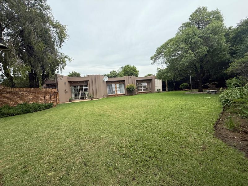 4 Bedroom Property for Sale in Vanderbijlpark Sw 2 Gauteng