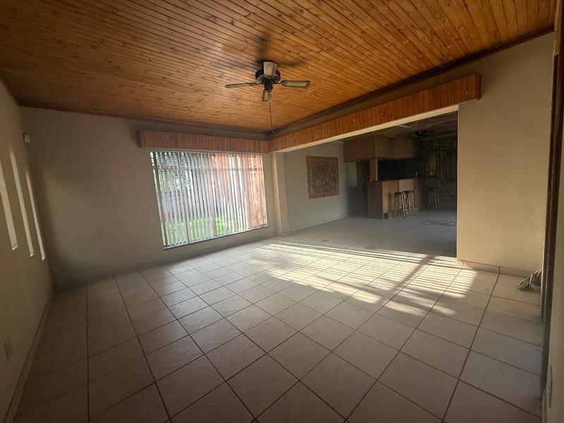 4 Bedroom Property for Sale in Vanderbijlpark Sw 2 Gauteng