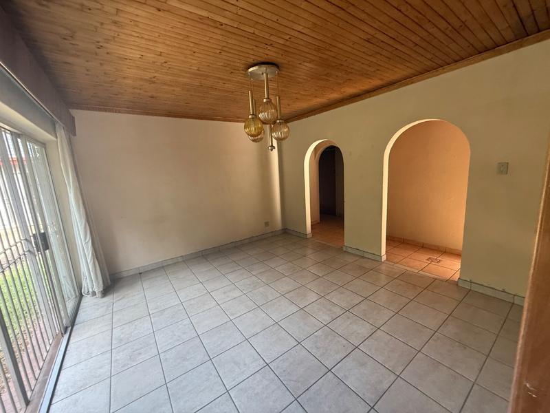 4 Bedroom Property for Sale in Vanderbijlpark Sw 2 Gauteng