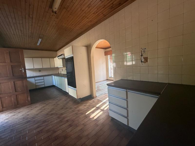 4 Bedroom Property for Sale in Vanderbijlpark Sw 2 Gauteng