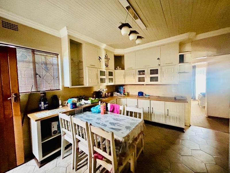 4 Bedroom Property for Sale in Vanderbijlpark Sw 2 Gauteng