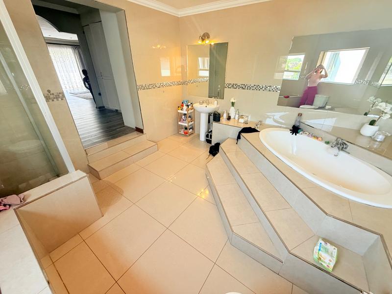 5 Bedroom Property for Sale in Vanderbijlpark SW 5 Gauteng