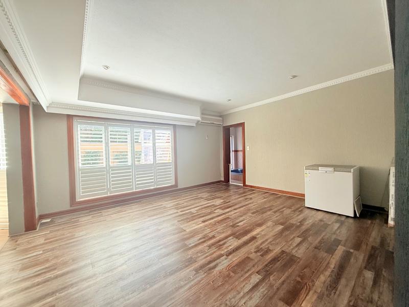 5 Bedroom Property for Sale in Vanderbijlpark SW 5 Gauteng
