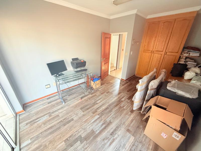 5 Bedroom Property for Sale in Vanderbijlpark SW 5 Gauteng