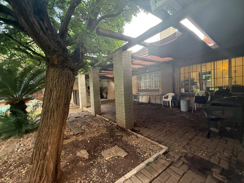 3 Bedroom Property for Sale in Vanderbijlpark SW 5 Gauteng