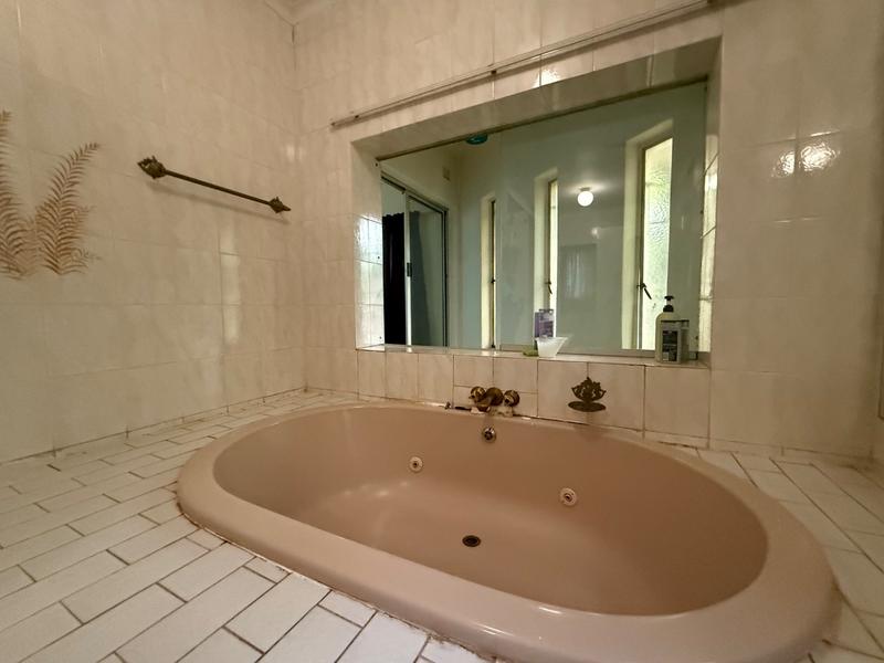 3 Bedroom Property for Sale in Vanderbijlpark SW 5 Gauteng