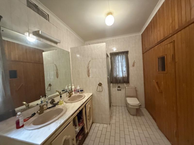 3 Bedroom Property for Sale in Vanderbijlpark SW 5 Gauteng