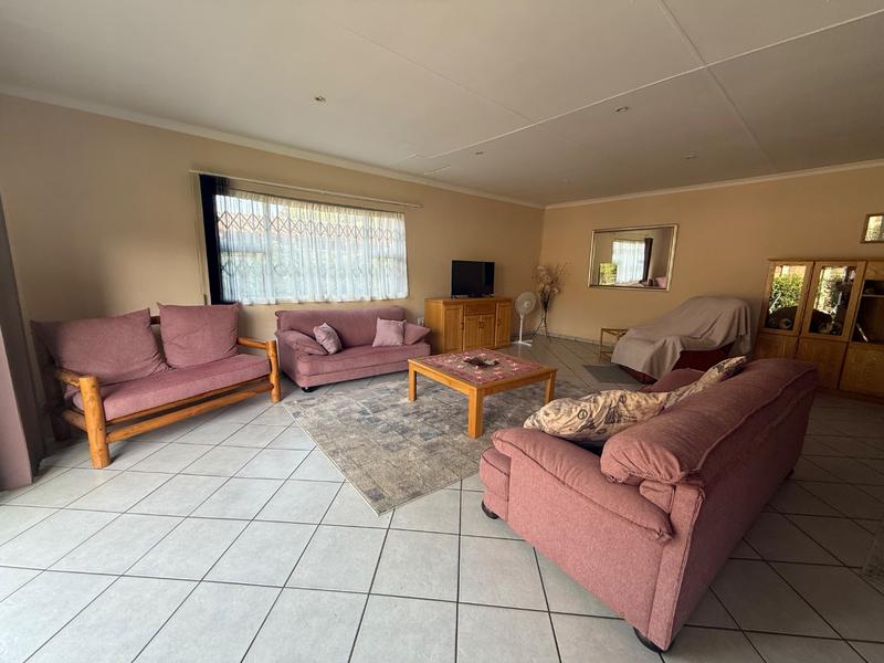 3 Bedroom Property for Sale in Vanderbijlpark SW 5 Gauteng
