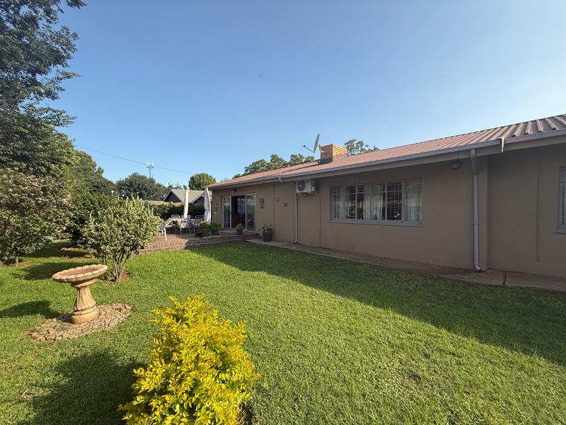 3 Bedroom Property for Sale in Vanderbijlpark SW 5 Gauteng