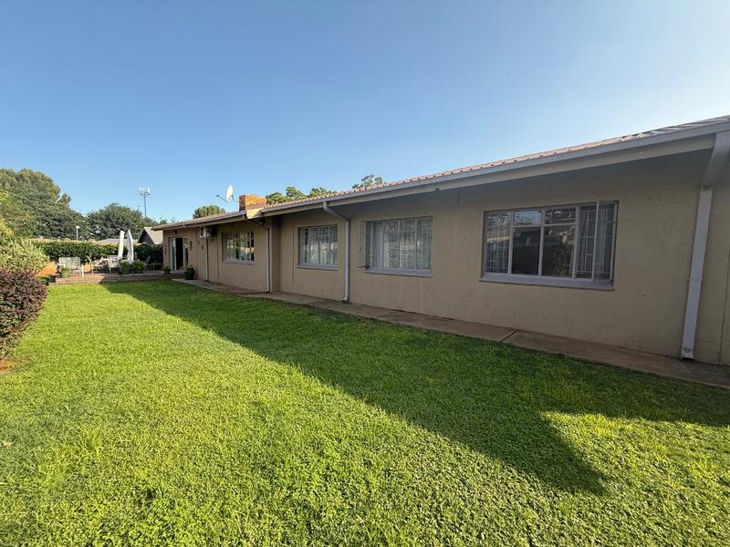 3 Bedroom Property for Sale in Vanderbijlpark SW 5 Gauteng