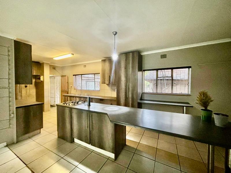 3 Bedroom Property for Sale in Vanderbijlpark SW 5 Gauteng