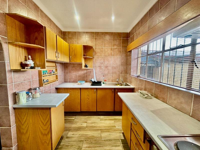 3 Bedroom Property for Sale in Vanderbijlpark SW 5 Gauteng