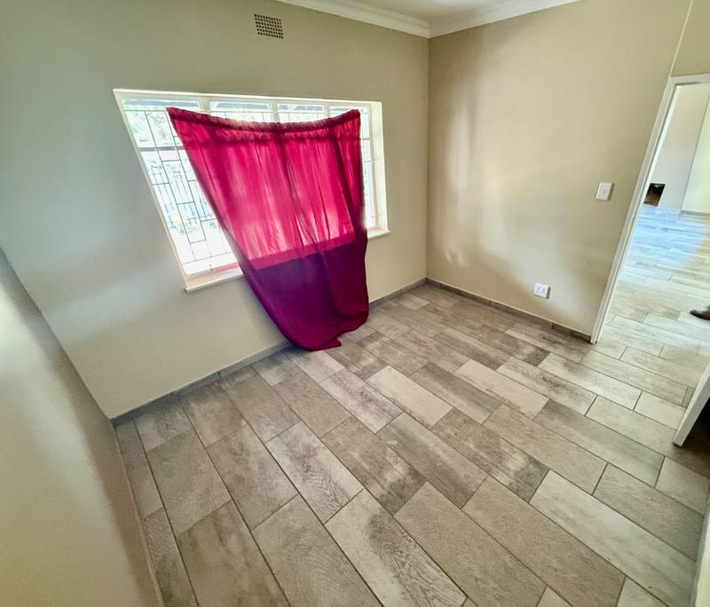 3 Bedroom Property for Sale in Vanderbijlpark SW 5 Gauteng