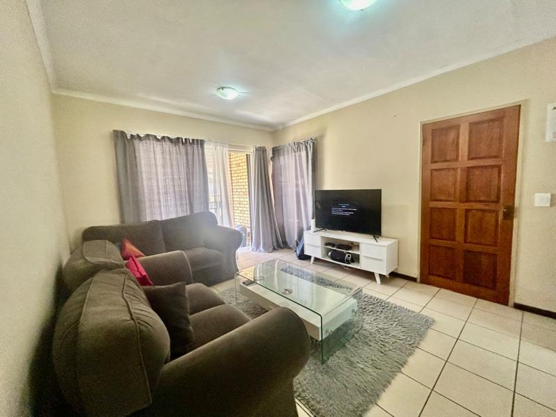 2 Bedroom Property for Sale in Vanderbijlpark SW 5 Gauteng