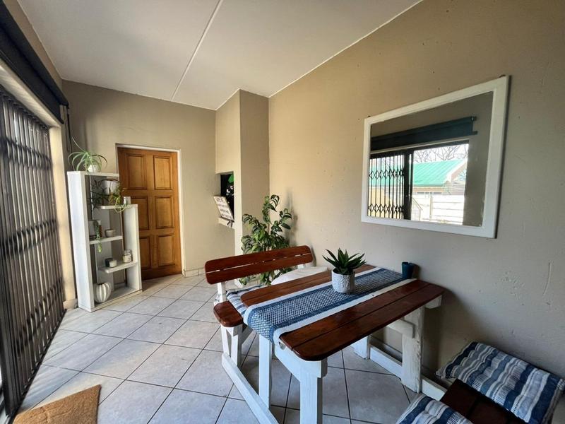 To Let 2 Bedroom Property for Rent in Goedeburg Gauteng