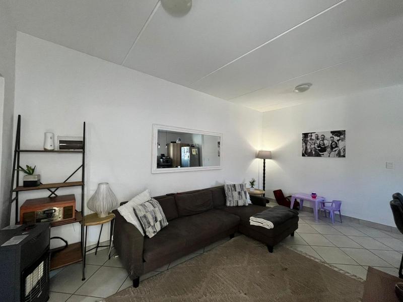 To Let 2 Bedroom Property for Rent in Goedeburg Gauteng