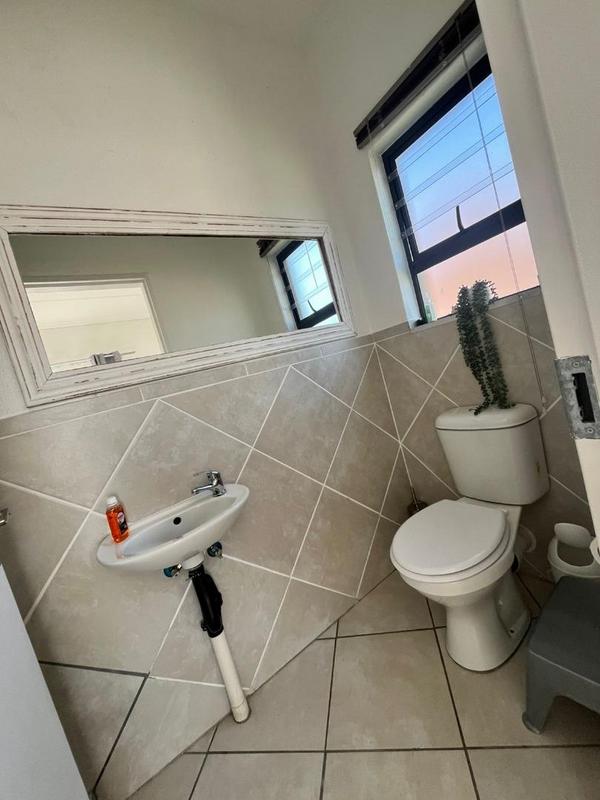To Let 2 Bedroom Property for Rent in Goedeburg Gauteng