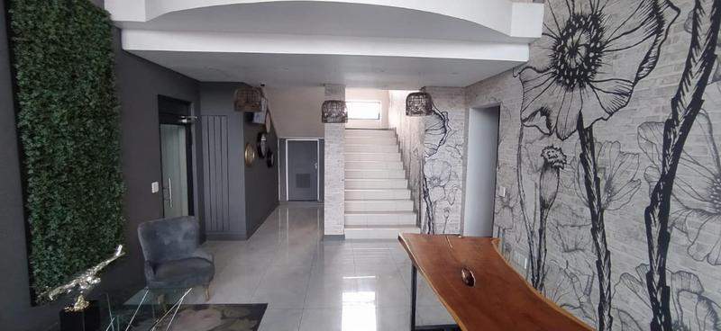 To Let 1 Bedroom Property for Rent in Craighall Gauteng
