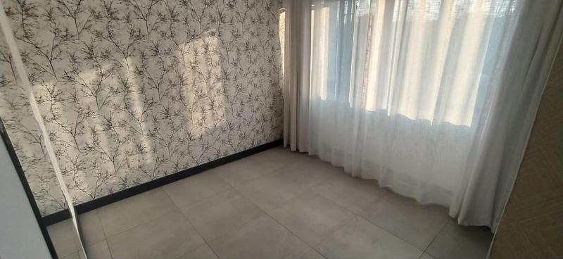 To Let 1 Bedroom Property for Rent in Craighall Gauteng