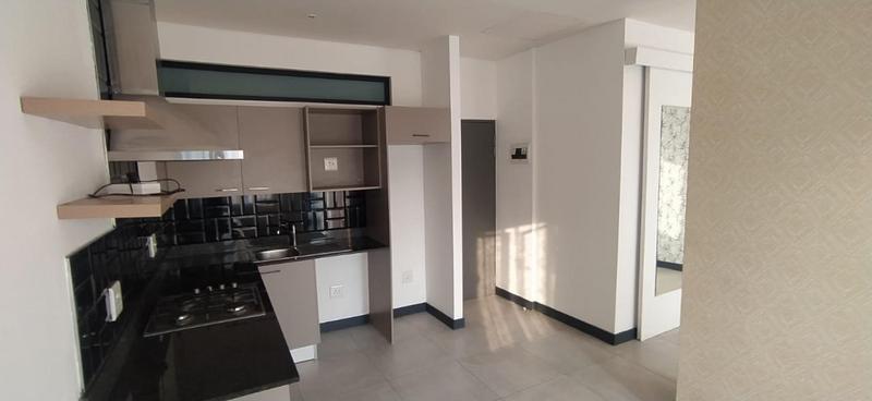 To Let 1 Bedroom Property for Rent in Craighall Gauteng