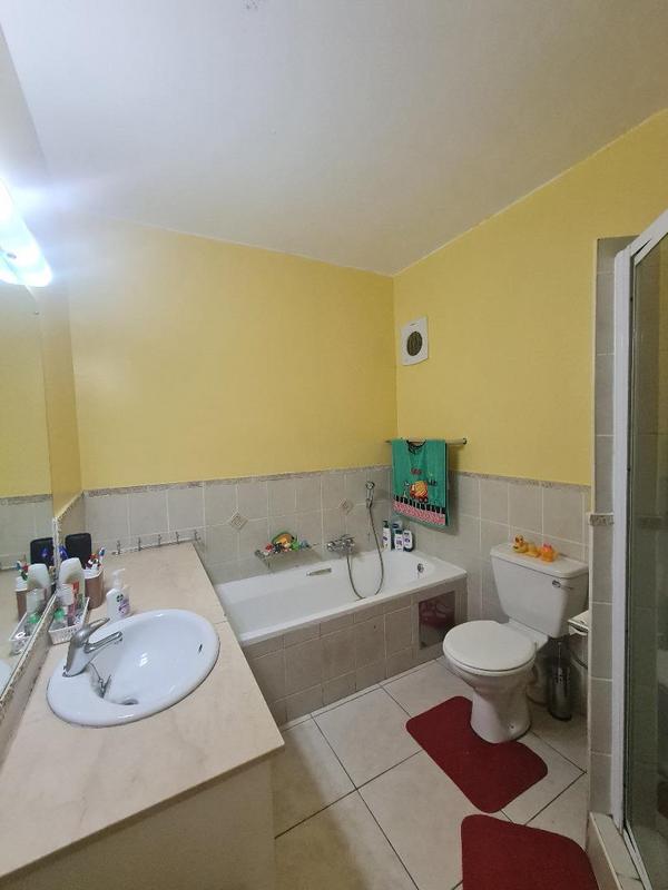 To Let 2 Bedroom Property for Rent in Morningside Gauteng