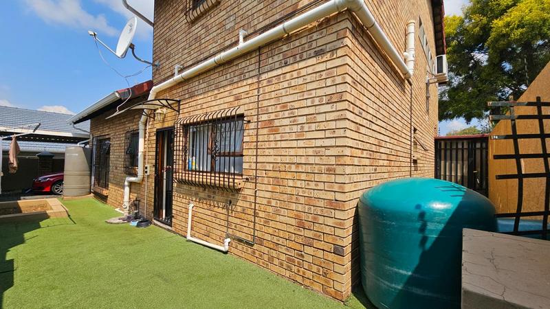 3 Bedroom Property for Sale in East Town Gauteng