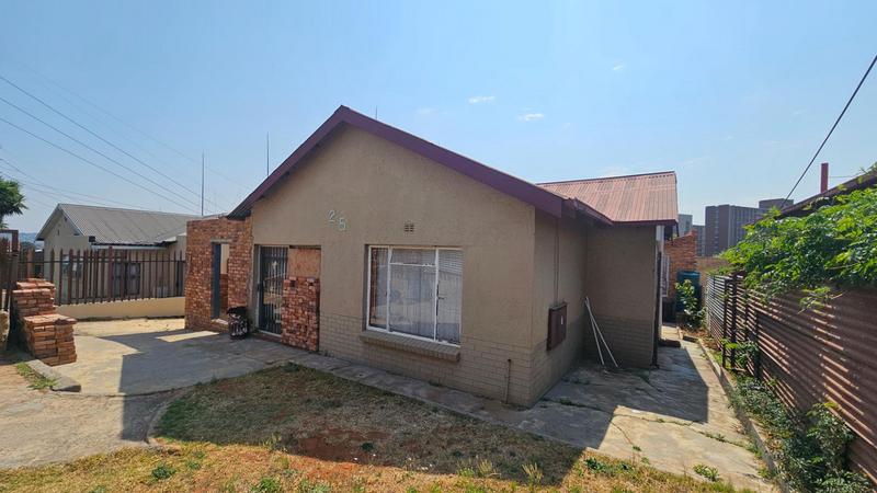 3 Bedroom Property for Sale in Hurst Hill Gauteng
