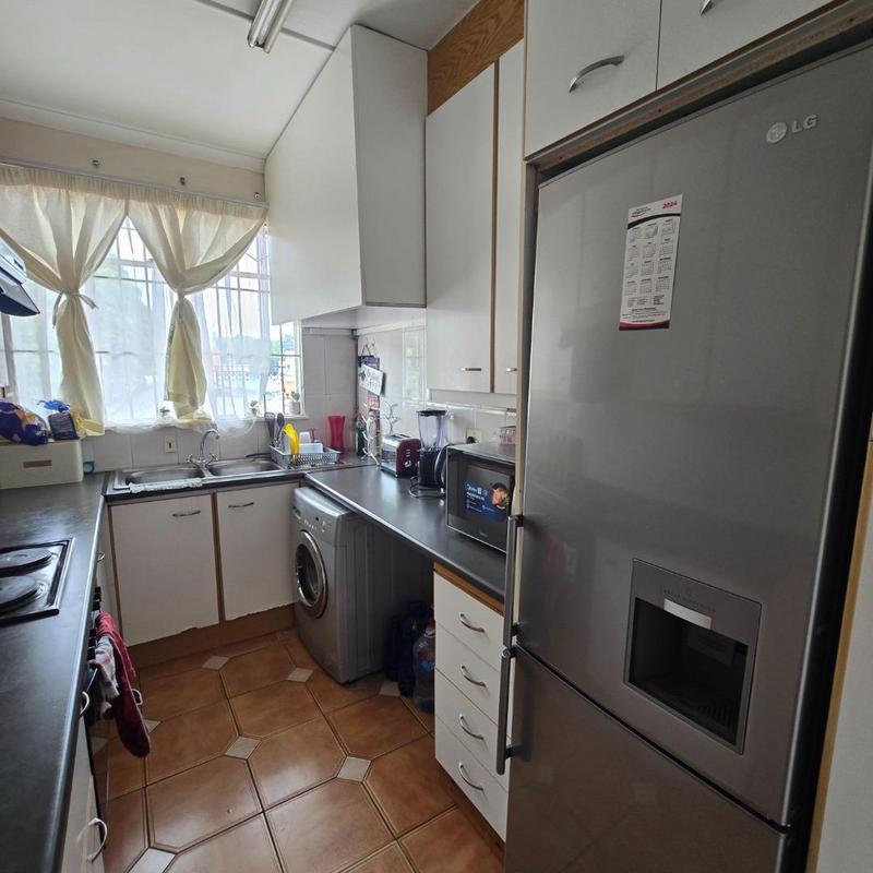 2 Bedroom Property for Sale in Lyndhurst Gauteng