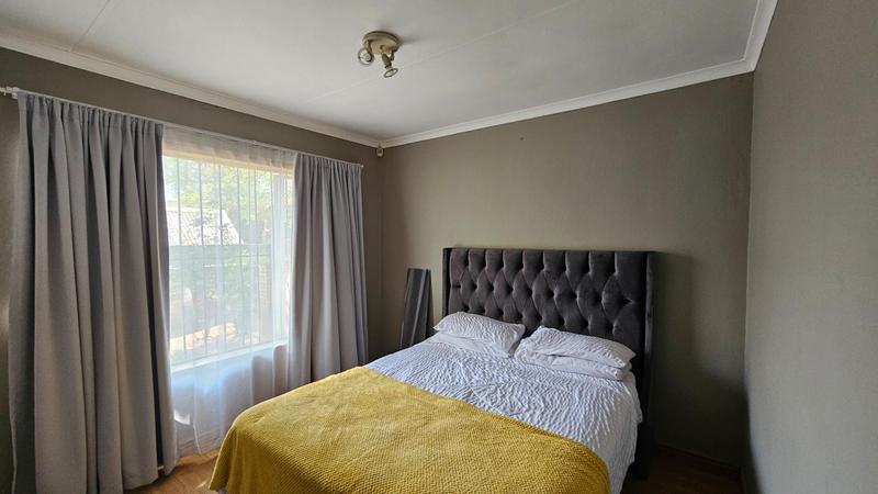 2 Bedroom Property for Sale in Wilgeheuwel Gauteng