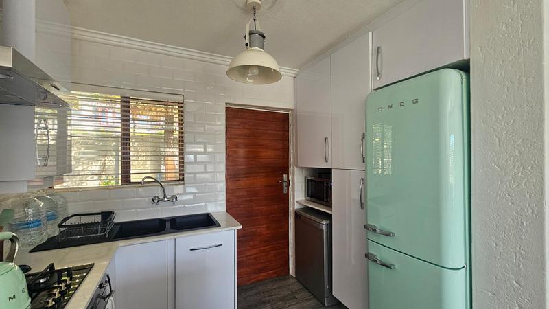 2 Bedroom Property for Sale in Morningside Gauteng