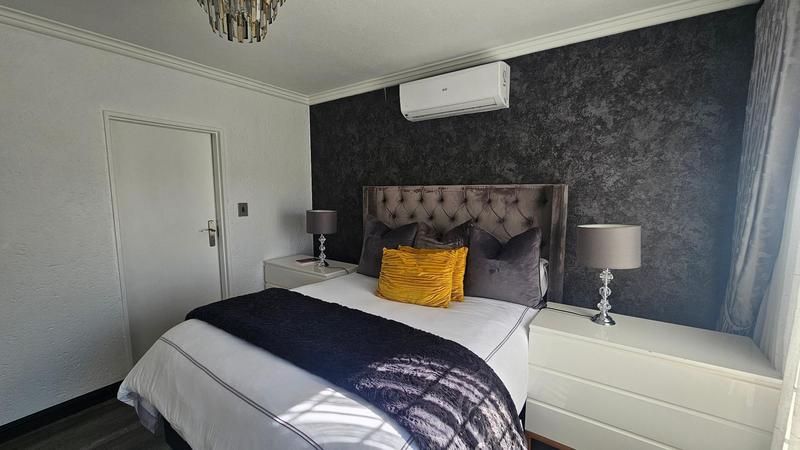 2 Bedroom Property for Sale in Morningside Gauteng