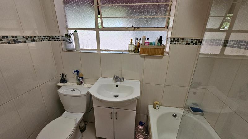1 Bedroom Property for Sale in Parkmore Gauteng