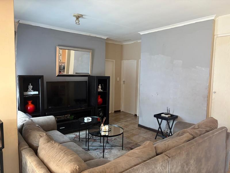 To Let 3 Bedroom Property for Rent in Mooikloof Gauteng