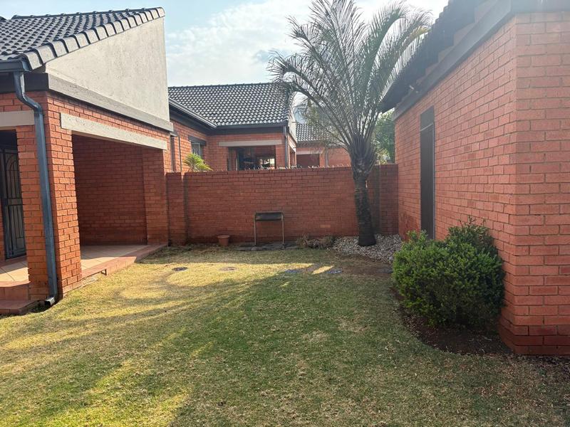 To Let 3 Bedroom Property for Rent in Mooikloof Gauteng